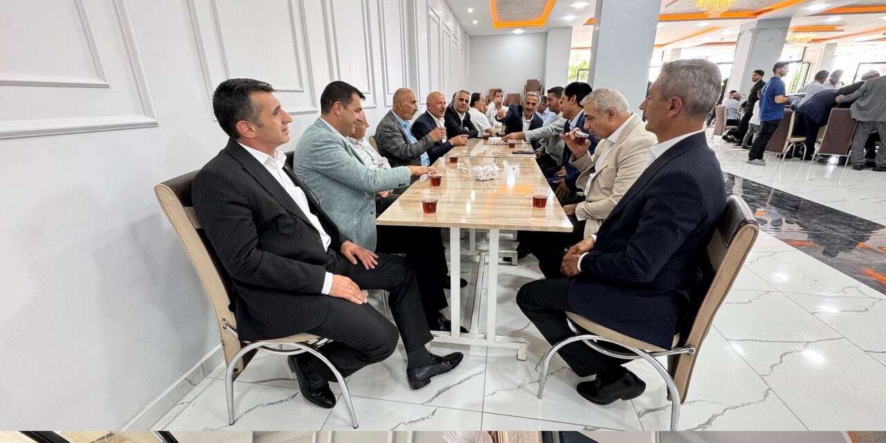 Başkan Şakar, Taş ailesinin mutluluğuna ortak oldu
