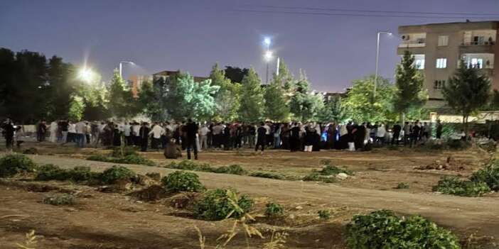 Mezarlıkta açılan ateş 3 can aldı