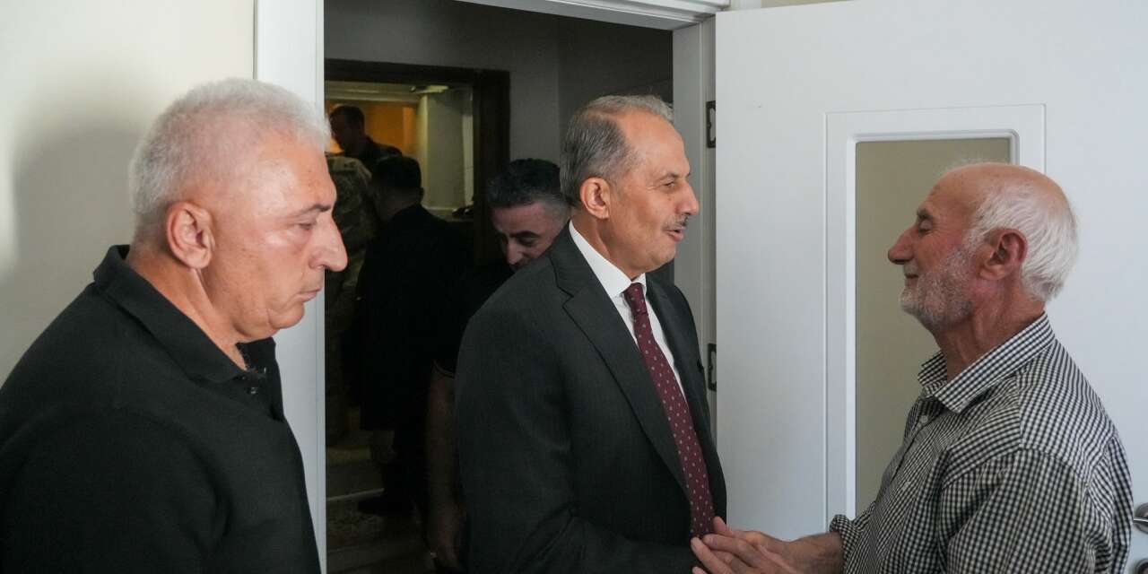 Vali Taşyapan'dan Yüksel Işık'ın kayınpederine taziye ziyareti