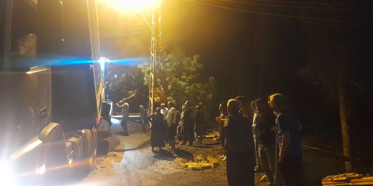 Aşağı Bağlar'da asfalt mesaisi gece gündüz sürüyor