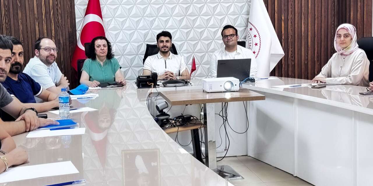 Hakkari'de İntiharı önleme il eylem planı masaya yatırıldı