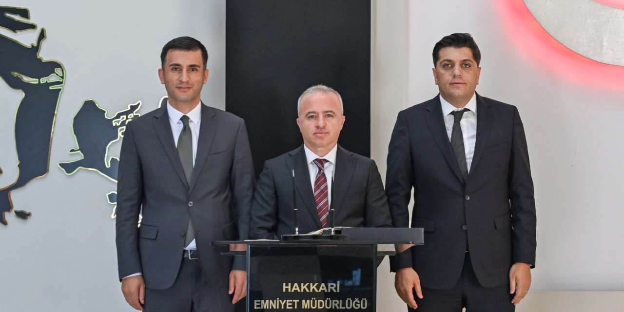 Vali Yardımcıları Güneş ve Çelik'ten Müdür Ayata'ya ziyaret