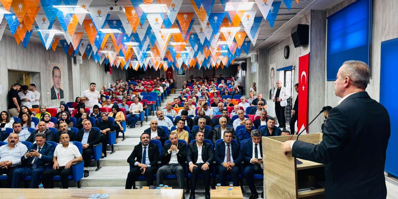 AK Parti Hakkari'de Temmuz ayı İl danışma meclisi toplantısı yapıldı