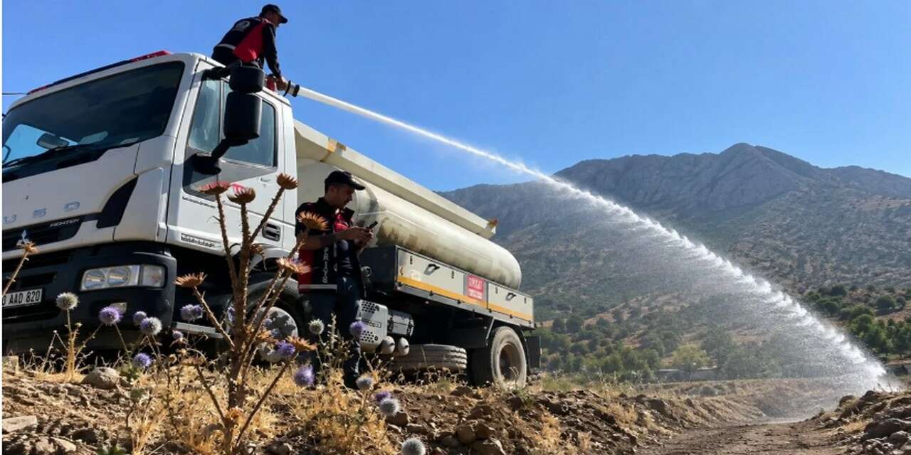 Nehir'de korkutan yangın