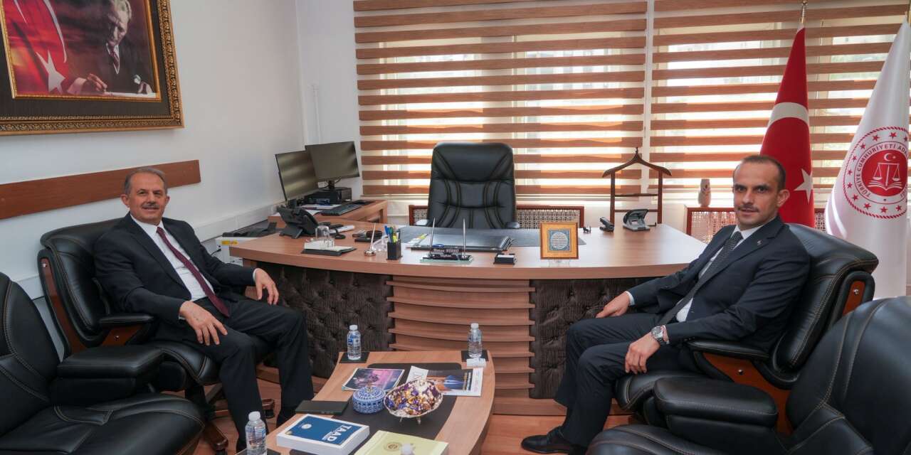Vali Taşyapan'dan Komisyon Başkanı Küskü'ye ziyaret
