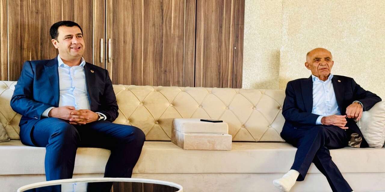 Başkan Şakar'dan, eski Milletvekili Töre'ye ziyaret