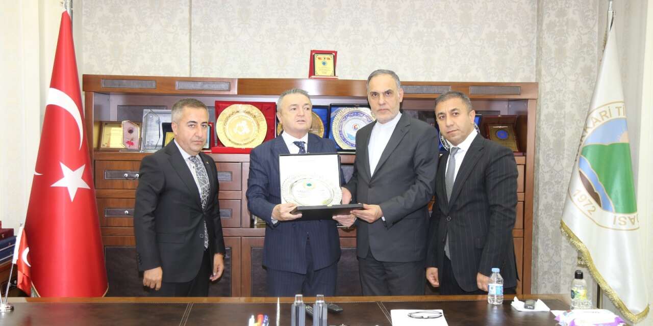 İran Heyetinden Hakkari HATSO'ya ziyaret