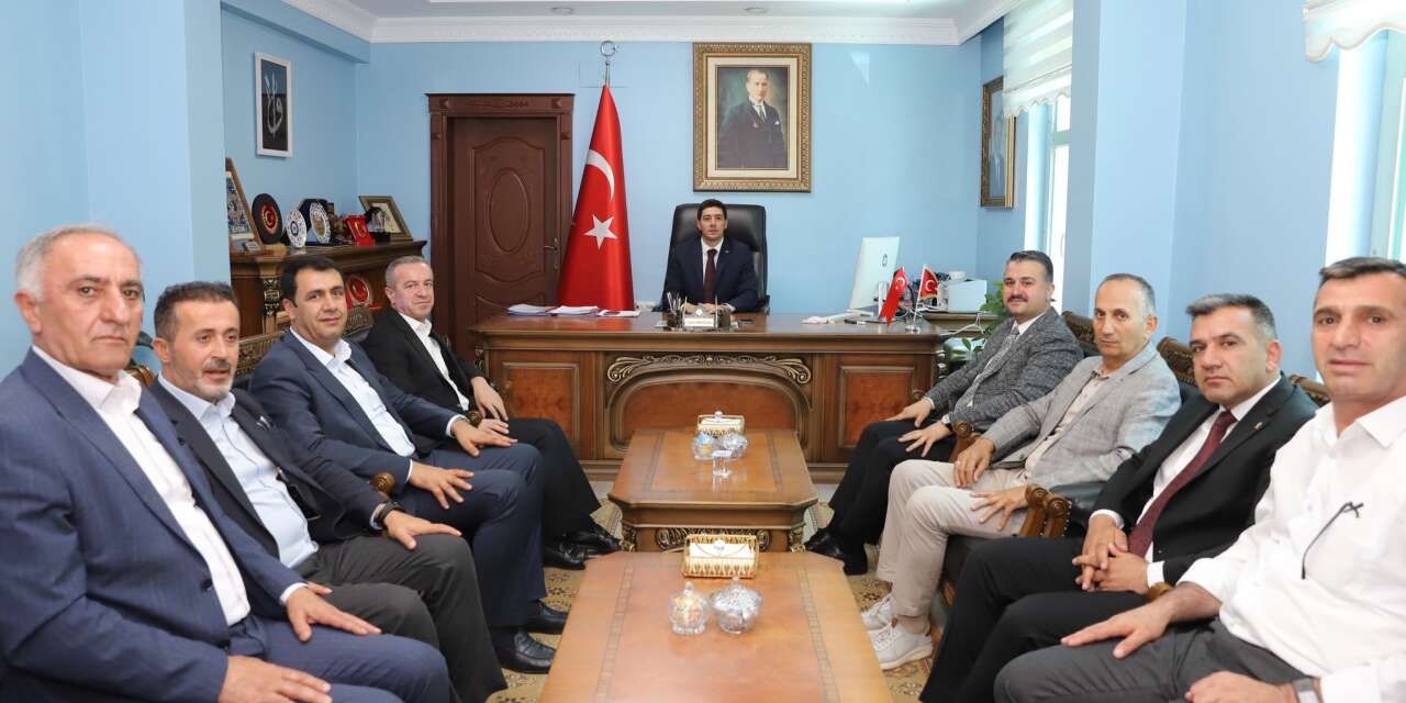 AK Parti'den Kamu Kurumları ve STK'lara ziyaret