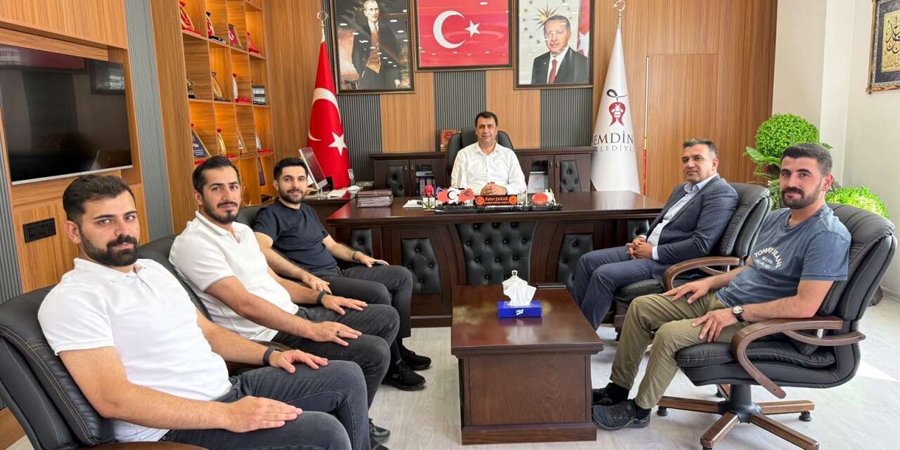 AK Parti'den Başkan Şakar'a ziyaret