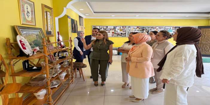 Nesibe Taşyapan’tan Yüksekova’da Anlamlı Ziyaretler