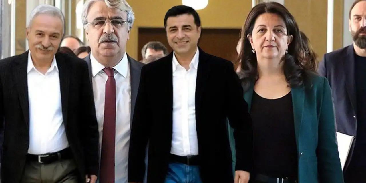 DEM Parti İmralı heyeti Demirtaş’ı ziyaret etti