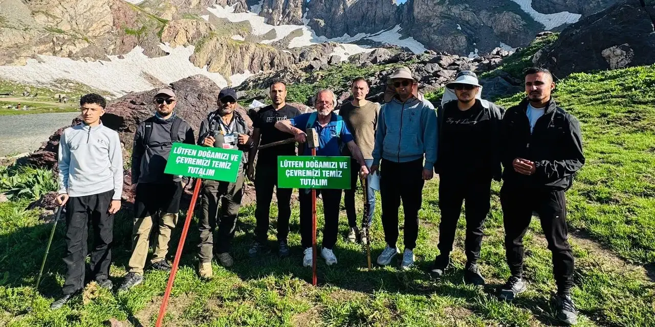Cilo Sat Gölleri’nde doğaya dikkat çeken farkındalık çalışması