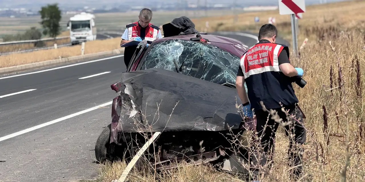 Erzurum'da düğün konvoyunda kaza: 2 ölü, 4 yaralı