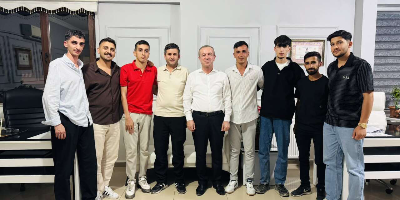 Barikat Zap Başkan Kaya’yı ziyaret etti