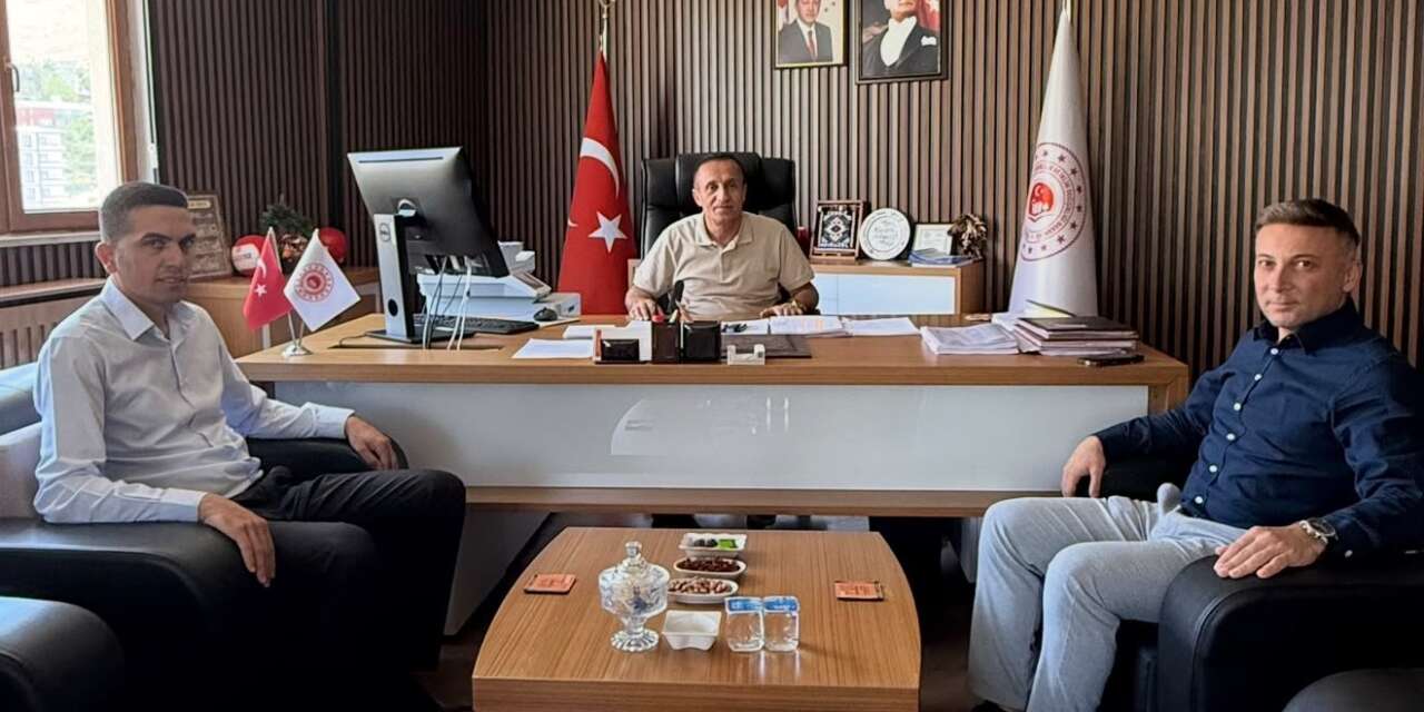 Müdür Faruk ve Taşçı’dan İl Müdürü Adıgüzel’e ziyaret