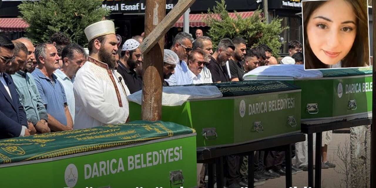 Kocaeli’de üç kardeş aynı anda toprağa verildi
