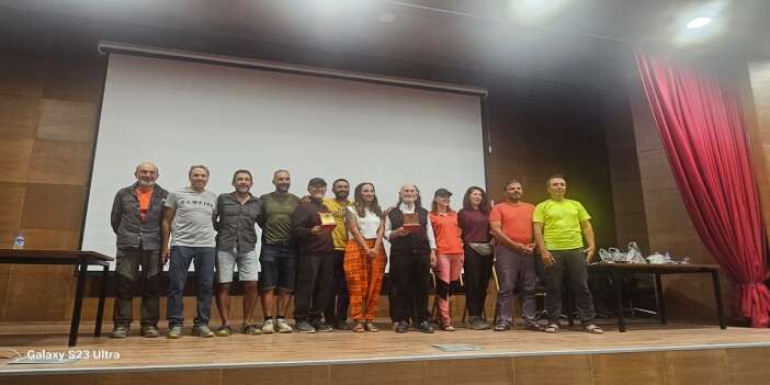 Hakkari Cilo Dağları’nda 180 Dağcıya Buz Tırmanışı Eğitimi