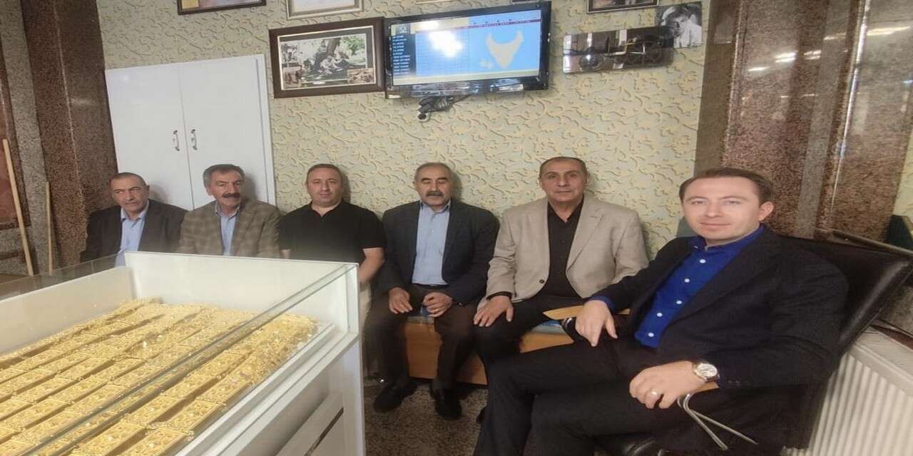 Hülür, Yüksekova esnafının konuğu oldu