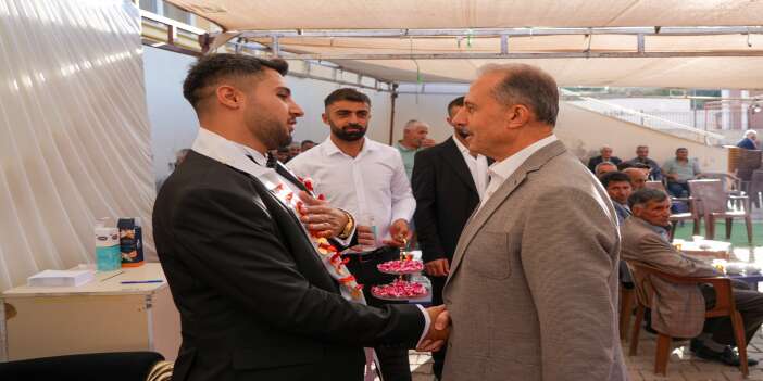 Vali Taşyapan, Genç Çiftlerin Mutluluğuna Ortak Oldu