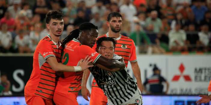 Beşiktaş Alanya’da 1-0 Kaybetti