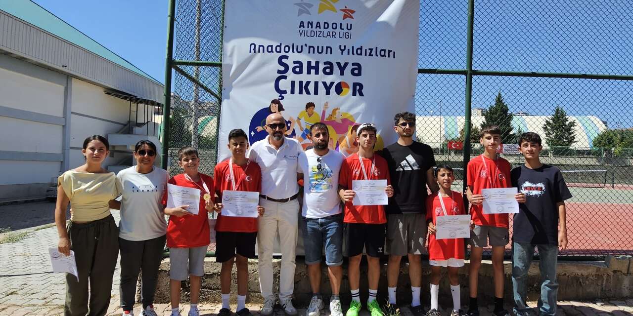 Elazığ’da şampiyon Hakkari oldu