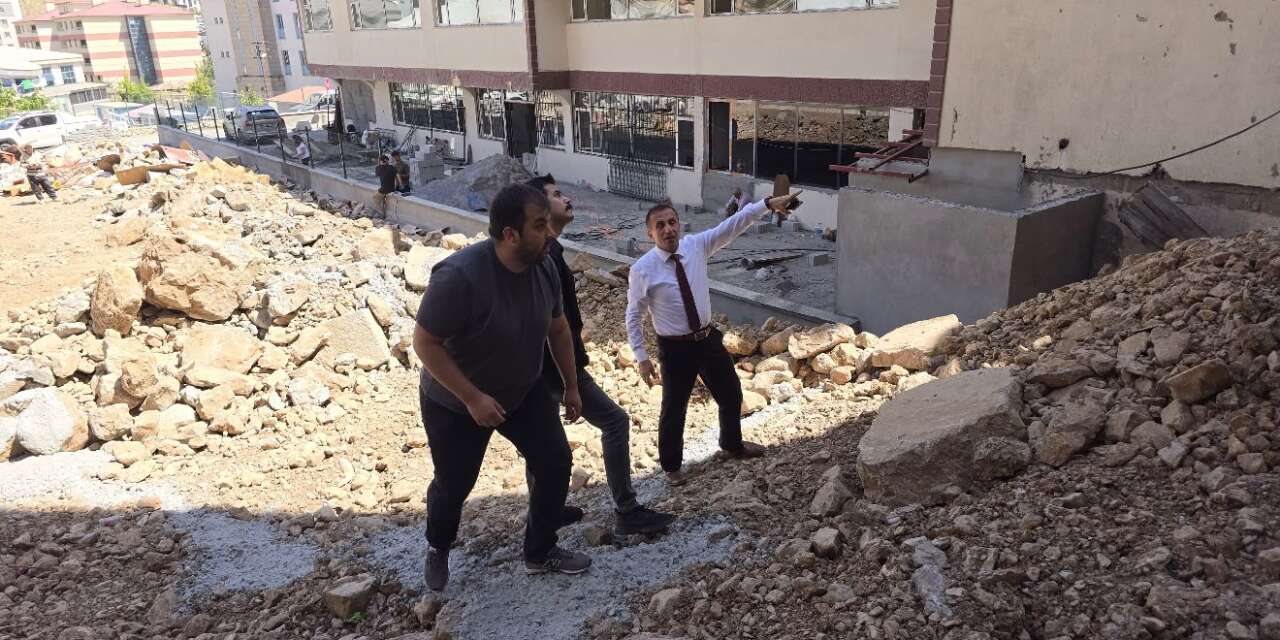 Hakkari’de sağlık yatırımında çalışmalar sürüyor
