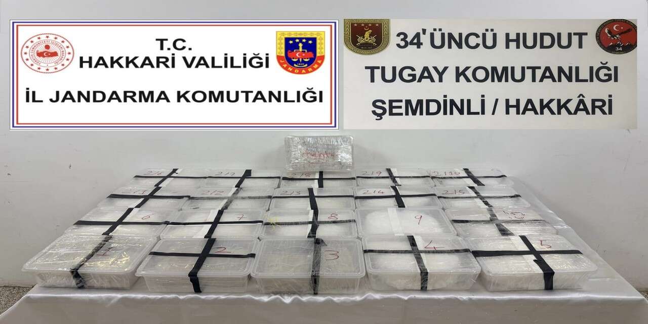 Hakkari’de 2 çuval uyuşturucu ele geçirildi