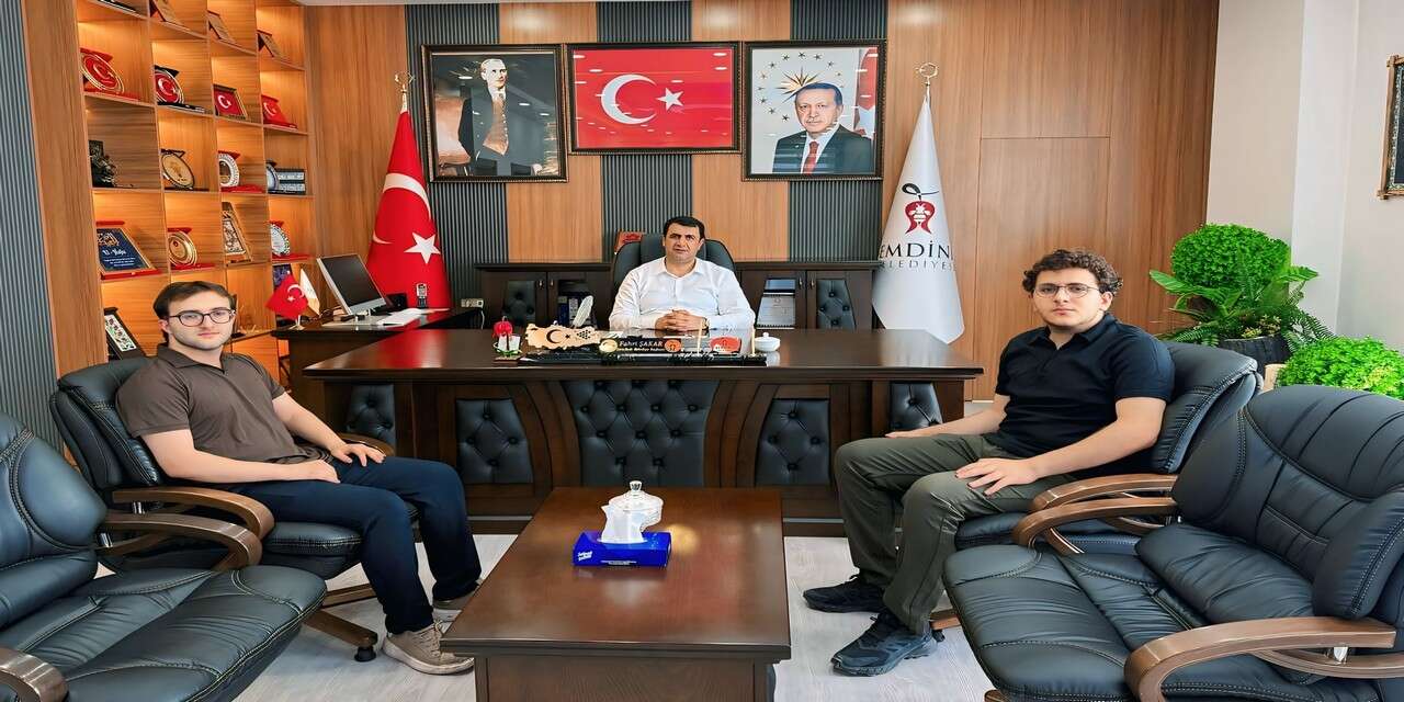 Başkan Şakar, tıp fakültesi öğrencilerini ağırladı