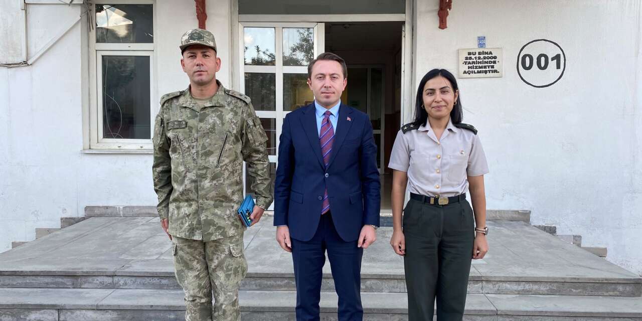 Kaymakam Hülür’den Askerlik Şube Başkanlığı’na ziyaret
