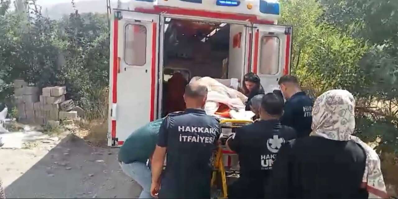 Yatalak hasta için itfaiye ekipleri seferber oldu