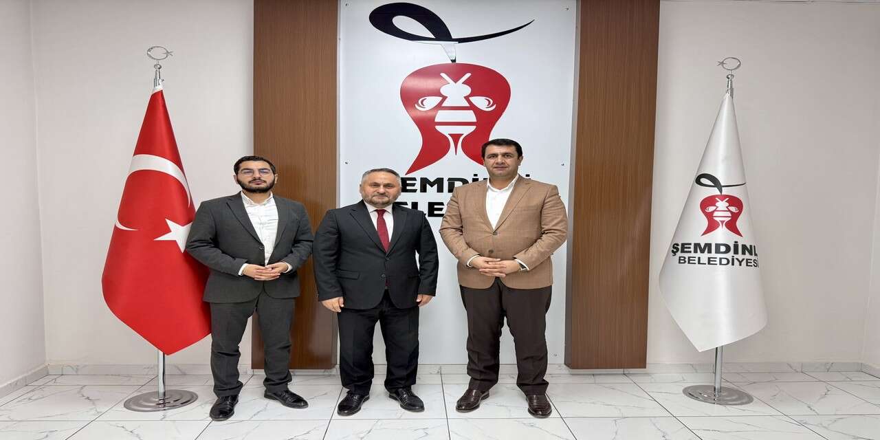 Müftü Okuuştan Başkan Şakar’a ziyaret