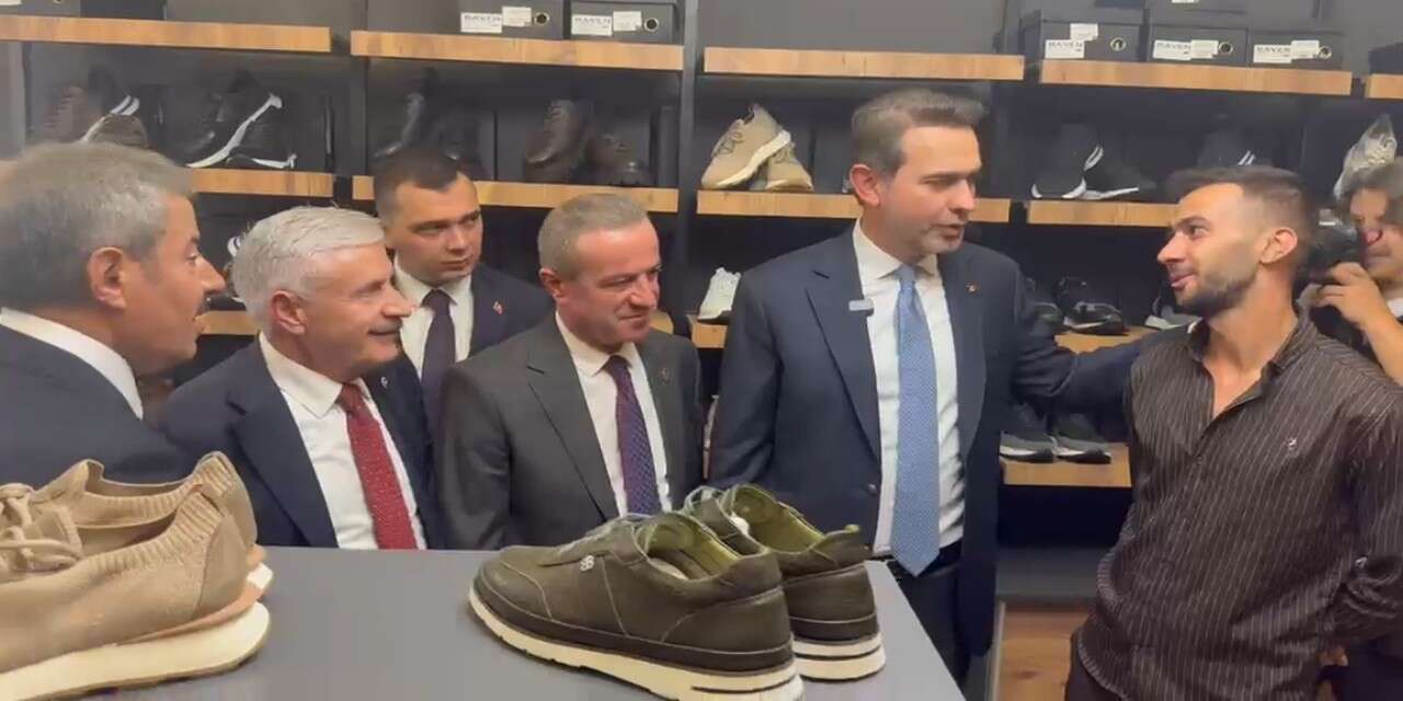 Bakan Bayraktar Hakkari’de esnafı ziyaret etti