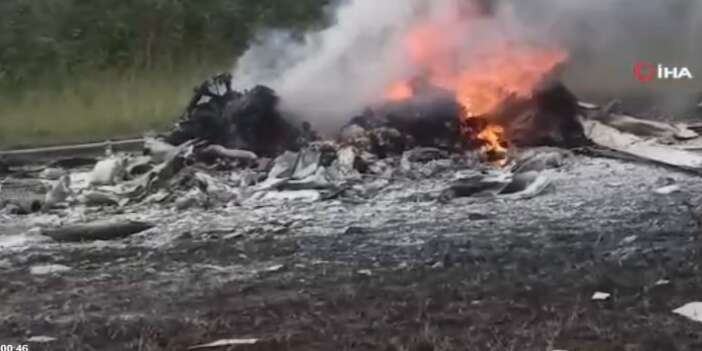 Sağlık ekibini taşıyan helikopter düştü: 5 ölü