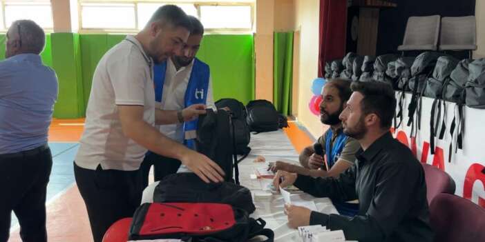 Yetim Çocuklara Kırtasiye Desteği