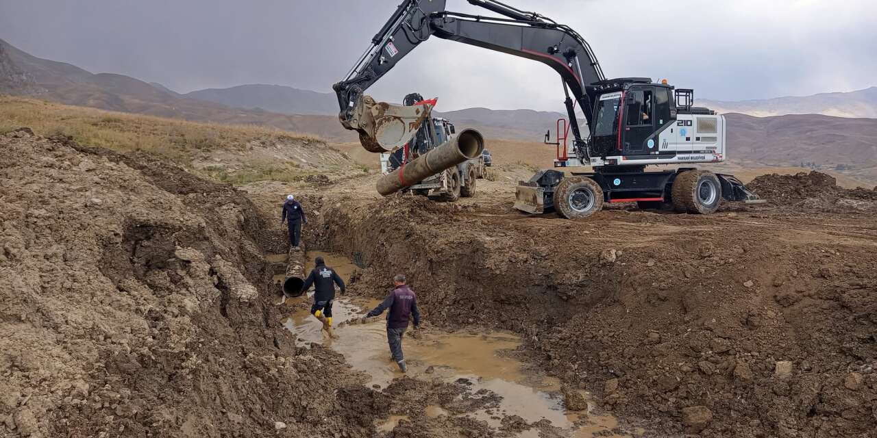 3 bin 500 rakımda su arızası mesaisi