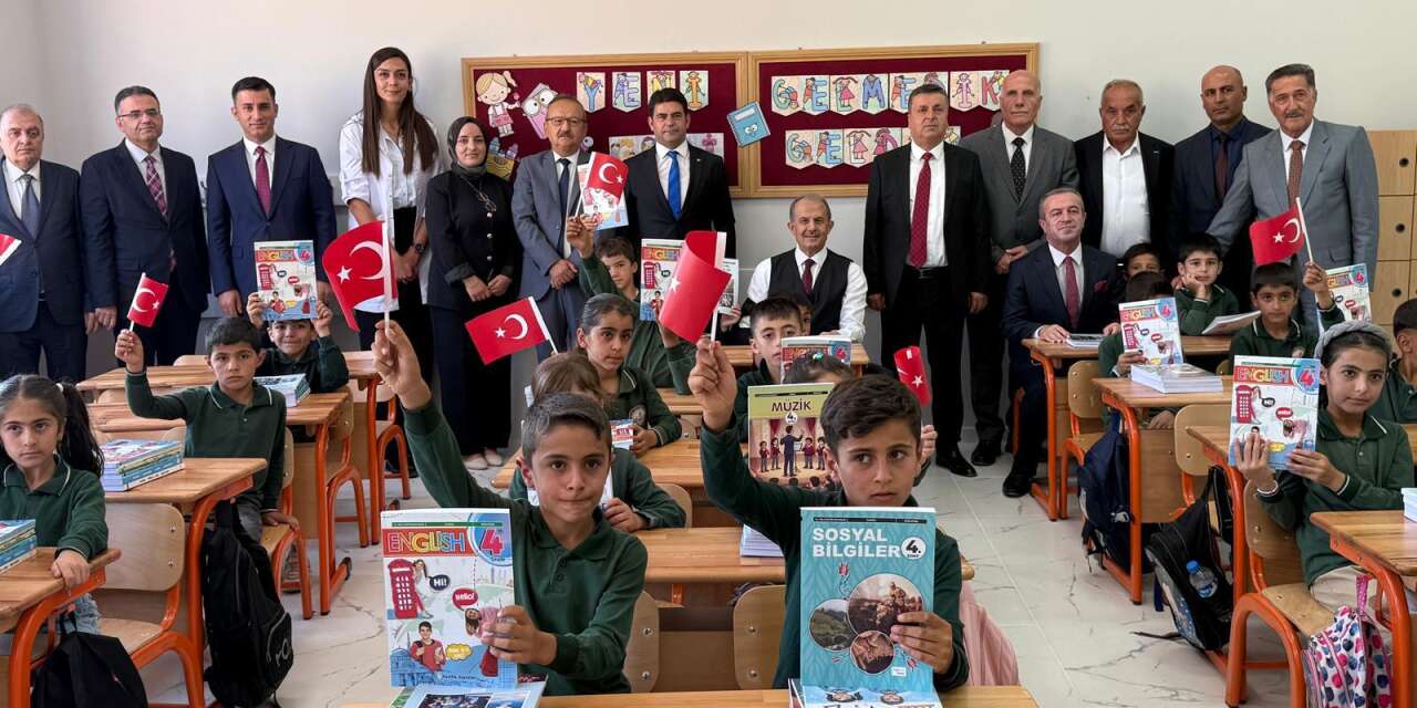 Hakkâri’de 60 bin 712 öğrenci yeni eğitim yılına başladı