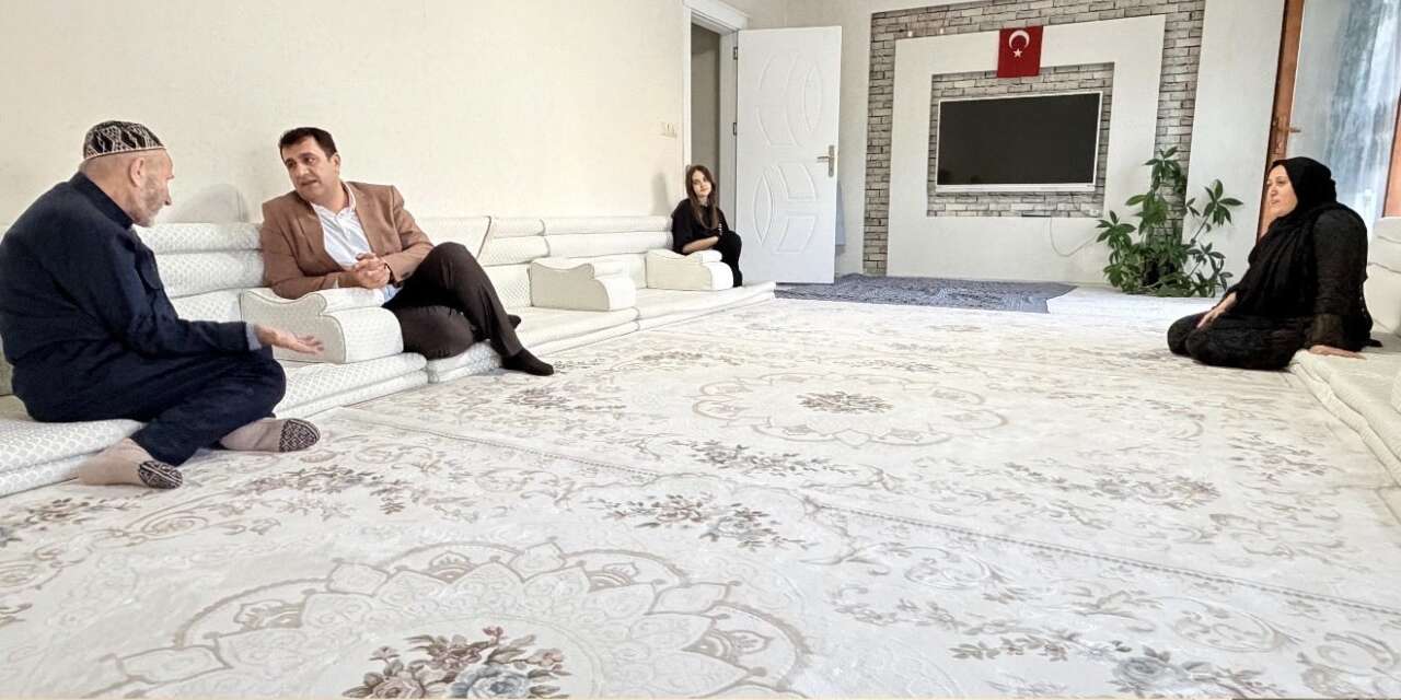 Başkan Şakar’dan şehit ailesine ziyaret