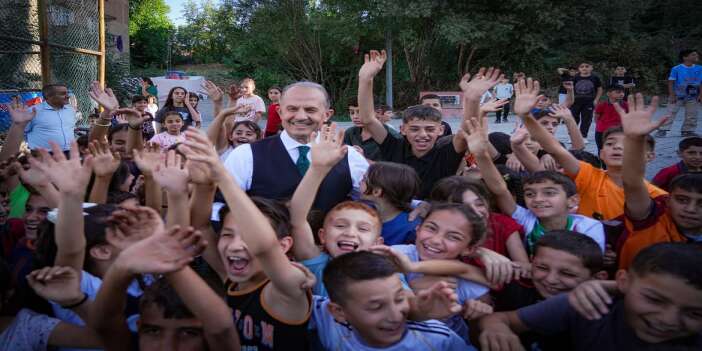 Hakkari'de 3. Çocuk Oyun Şenliği düzenlendi