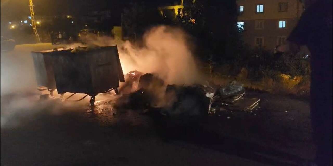 Hakkari’de çöp konteynerlerine ateş uyarısı