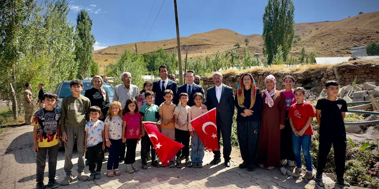 Kaymakam Hülür, Kargılı mezrasında Cami açılışına katıldı