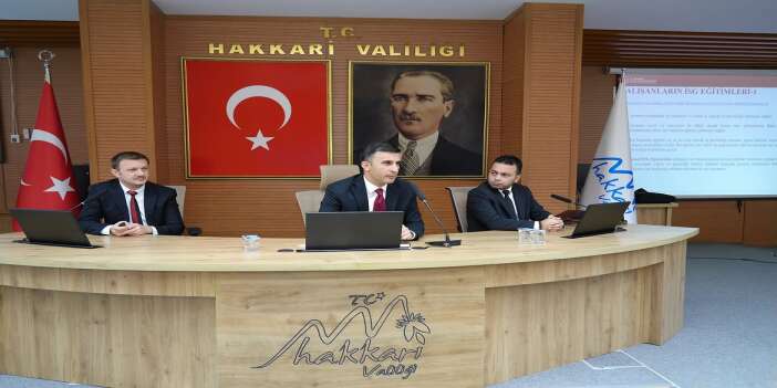 Hakkari’de İş Sağlığı ve Güvenliği Toplantısı Yapıldı