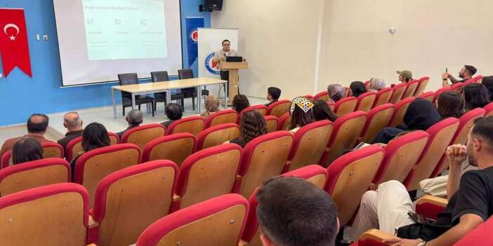 Hakkari Üniversitesi’nde İntiharı Önleme Eğitimi