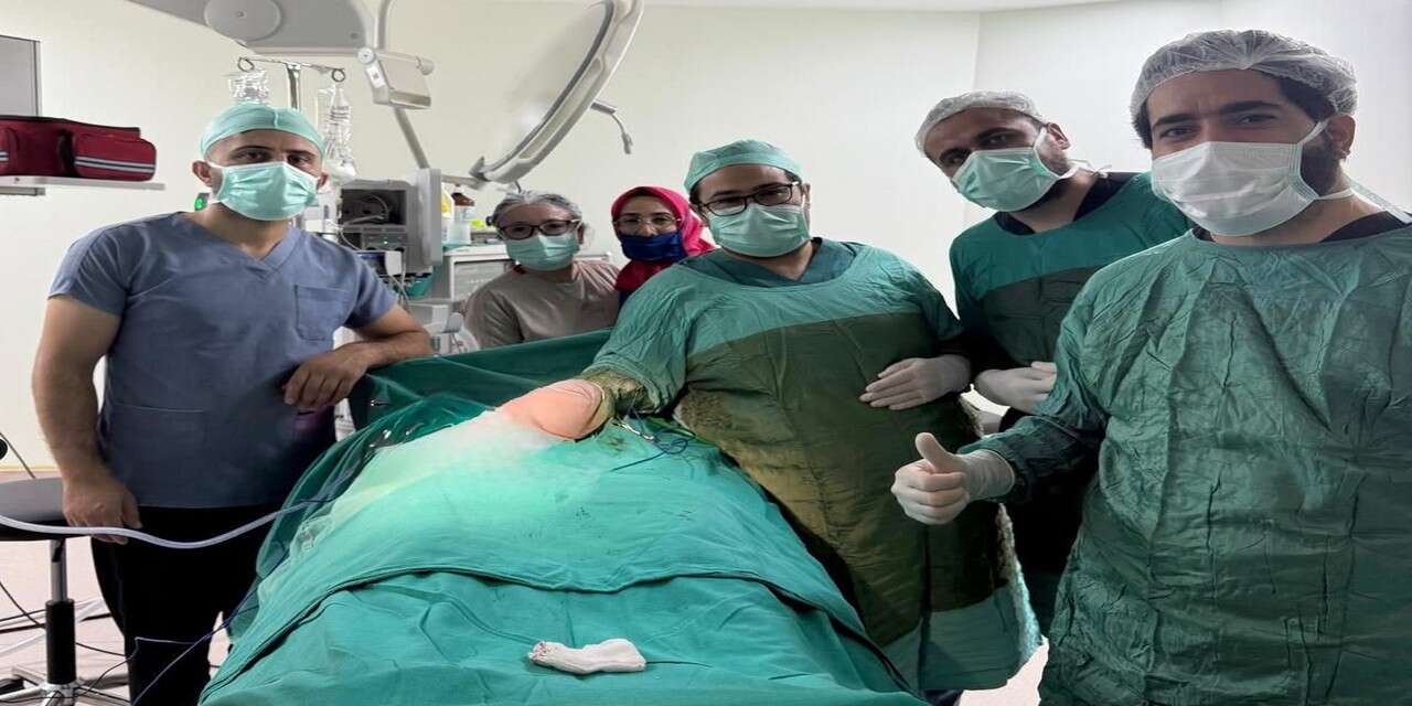 Çukurca Devlet Hastanesi’nde Cerrahi alanda önemli bir ilk