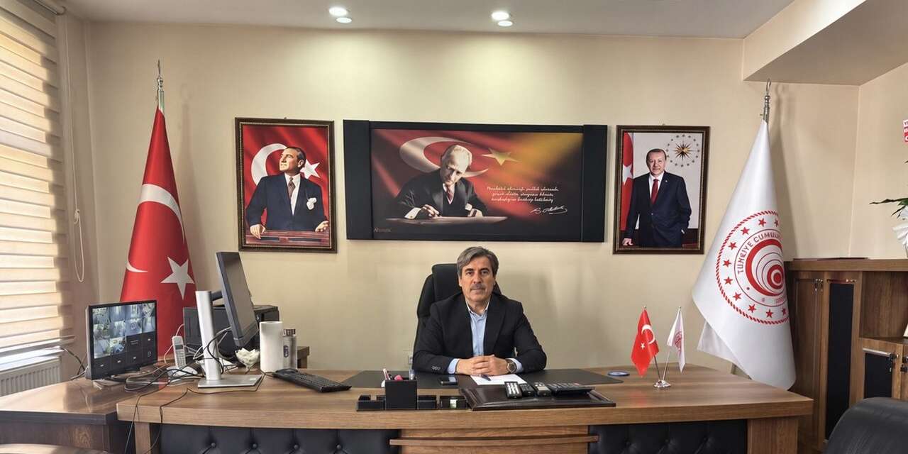 AK Partili Koordinatör Yıldız'dan Müdür Fırat'a hayırlı olsun mesajı