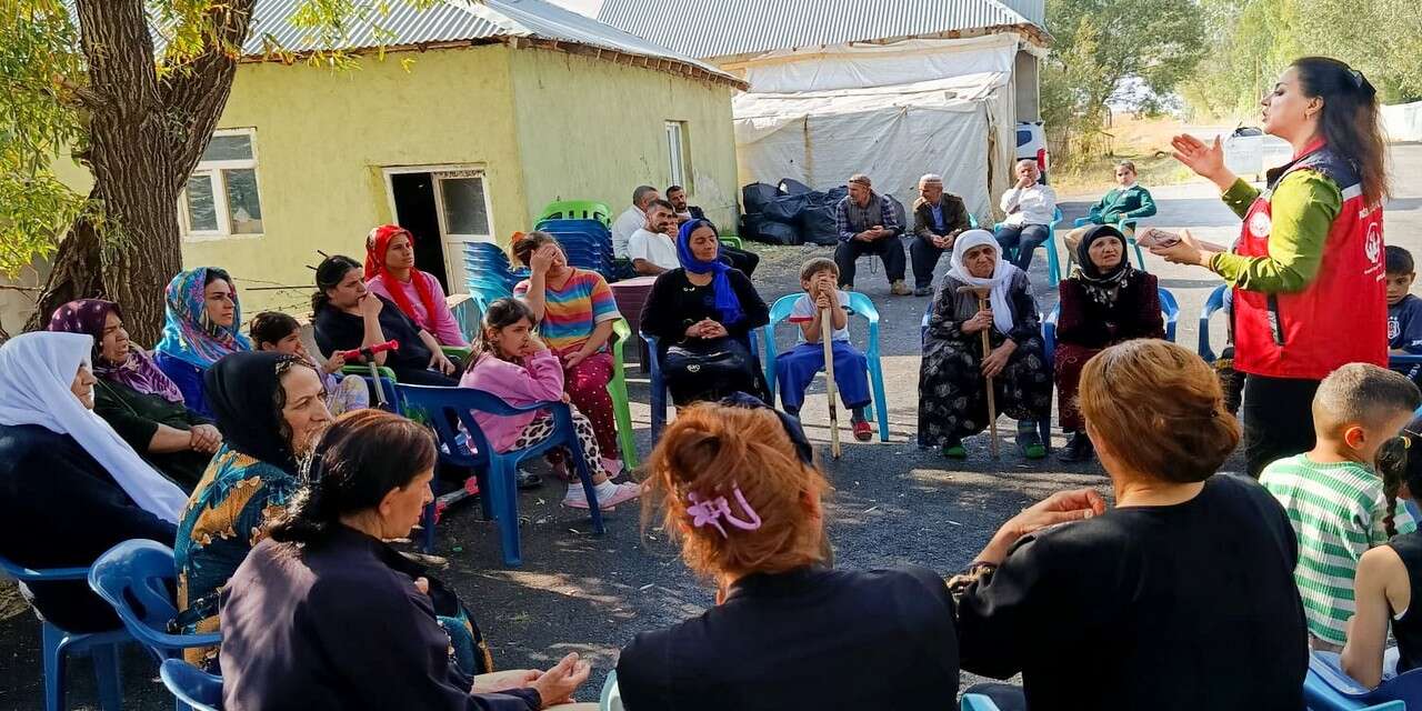 Yüksekova’da Bağımlılıkla mücadele eğitimi verildi