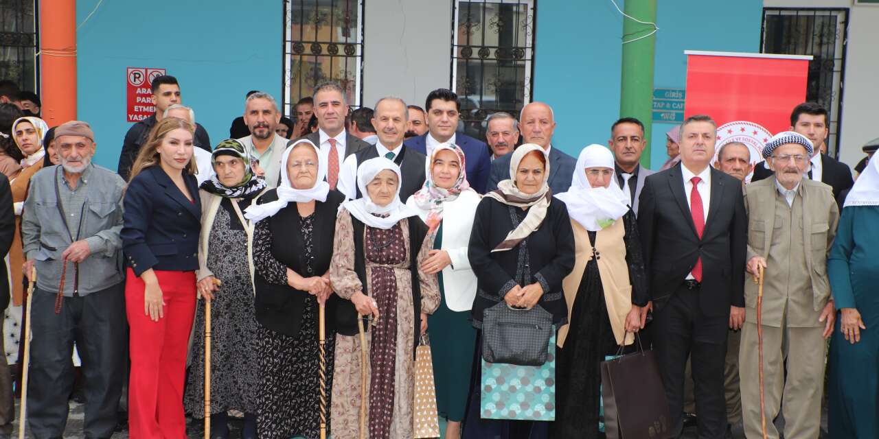 Hakkari’de Dünya Yaşlılar Günü’ne özel program