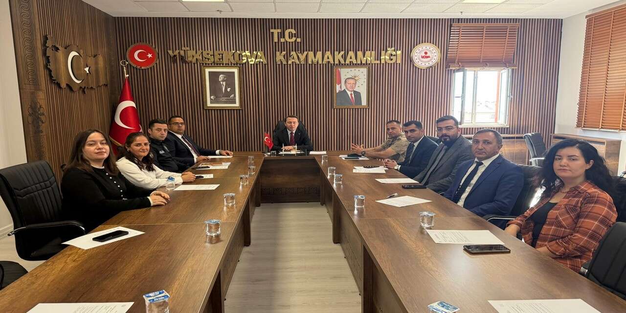 Yüksekova'da’ 1930 Aileye 3 Milyon 917 Bin TL yardım kararı