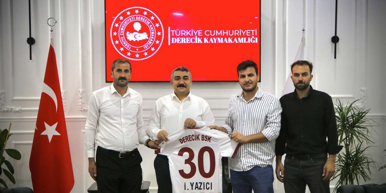 Kaymakam Yazıcı, Derecik Spor Kulübünü Kabul Etti