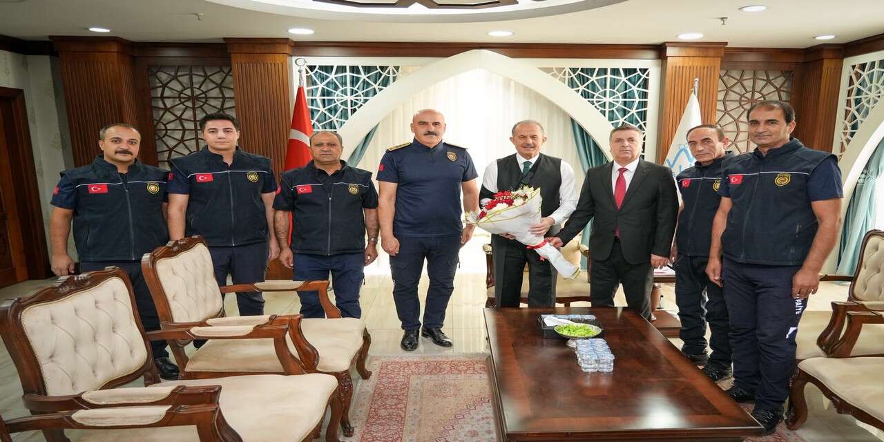 Kahraman İtfaiyecilerden Vali Taşyapan’a ziyaret