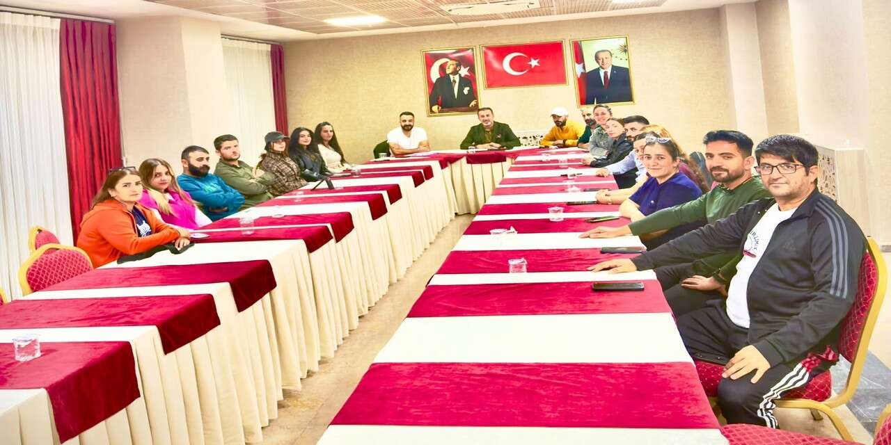 Hakkâri’de basketbolun geleceği konuşuldu